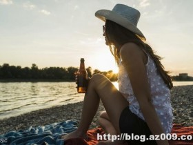 用Python爬取整个学院MM的电话和QQ,爬虫这也太牛了!